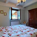 Pascucci Alloggio per agriturismo Tolentino