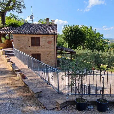 Pascucci Alloggio per agriturismo