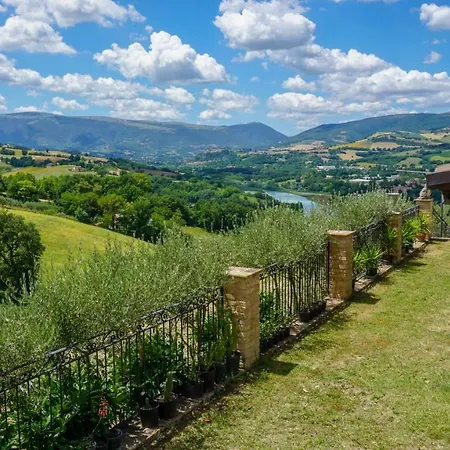 Pascucci Alloggio per agriturismo